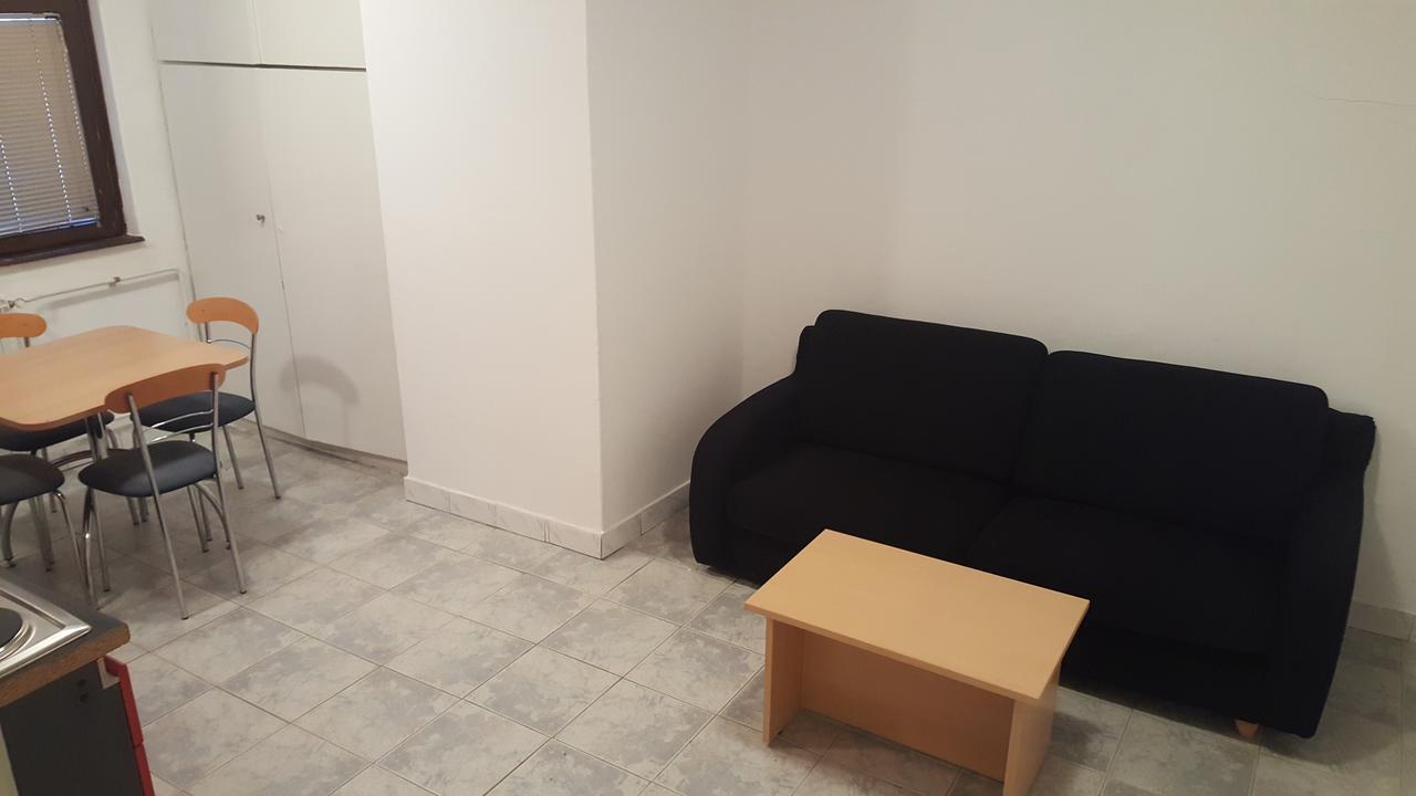 Apartmani Kosuta 첸티슈테 외부 사진